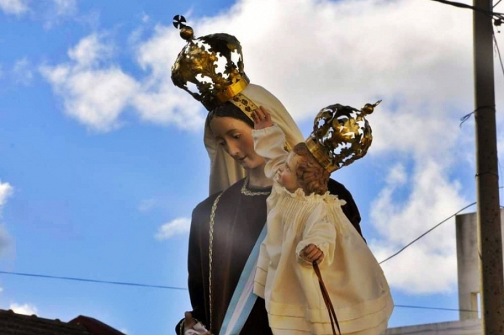 Desde la comunidad católica preparan una procesión que partirá a las 14 horas.