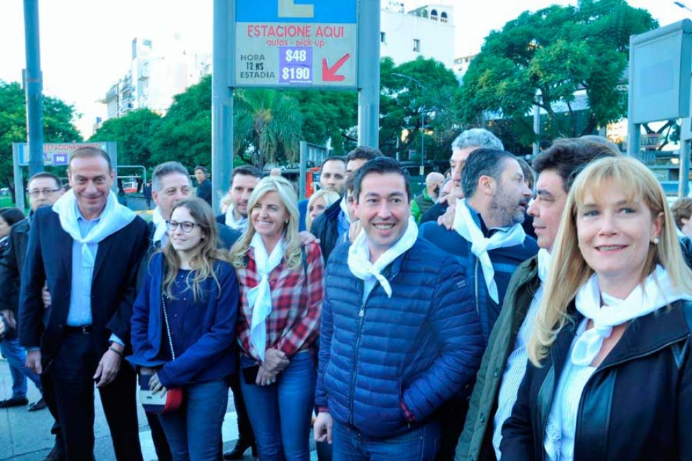 Presencia cañuelense en la marcha en rechazo al 2x1