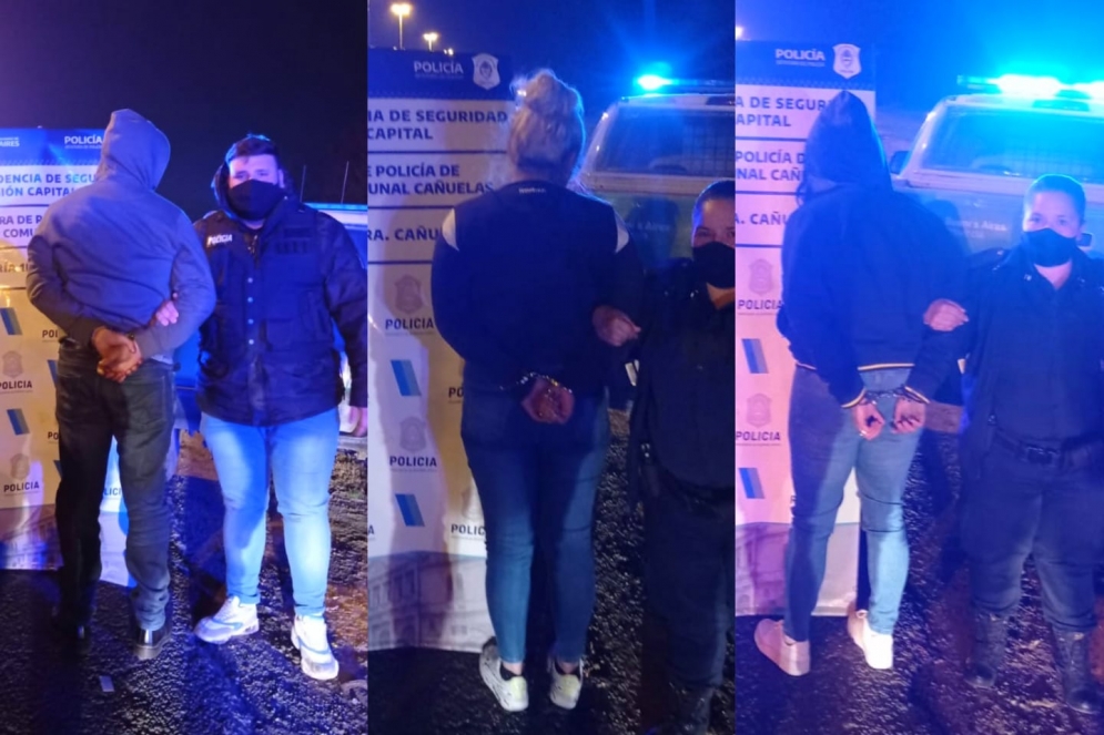 Los tres cacos detenidos en la autopista Ezeiza-Cañuelas.
