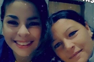 Una de las &uacute;ltimas fotos de Melanie junto a Viviana, su madre. 