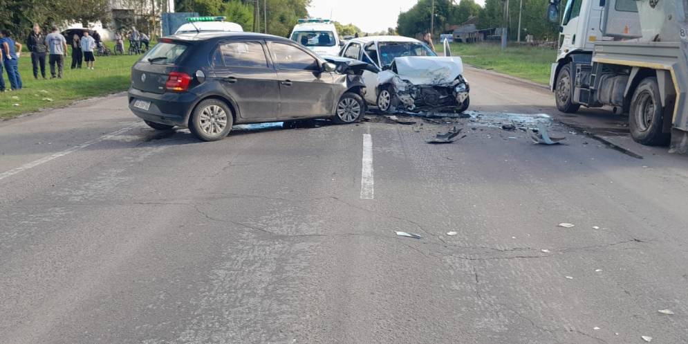 Choque frontal en la Ruta 205: dos heridos