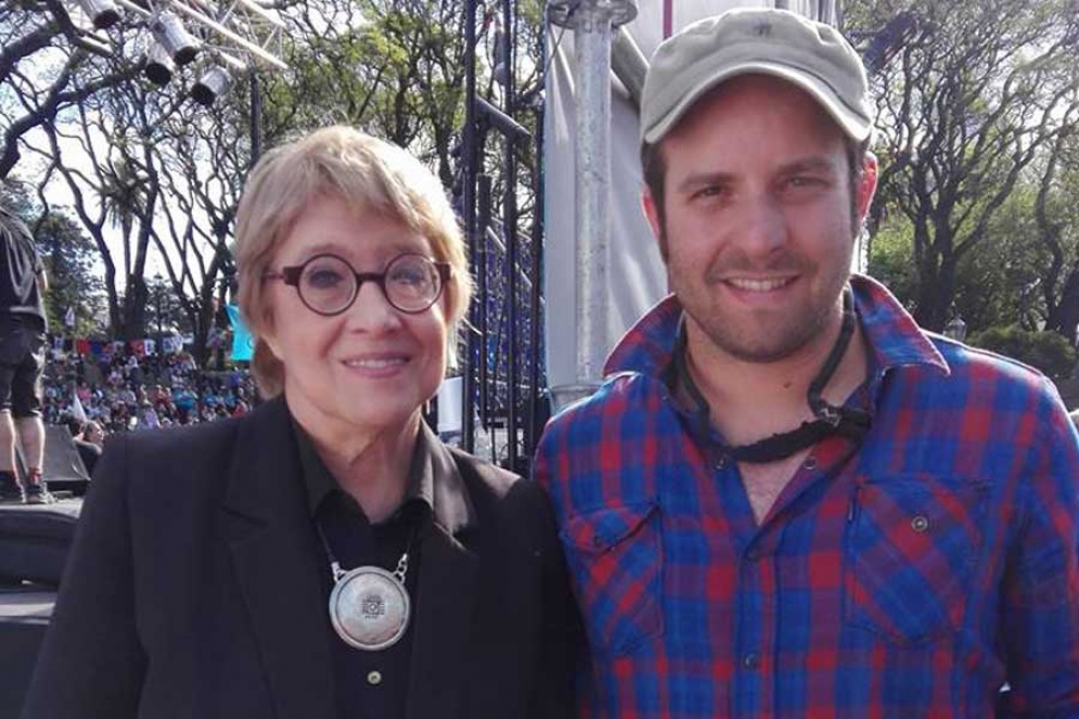 Junto a Teresa Parodi, ex ministra de Cultura en la gestión de CFK.