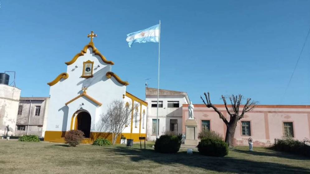 La fachada del histórico colegio.