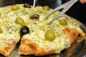 Clausuran una hist&oacute;rica pizzer&iacute;a de Ca&ntilde;uelas