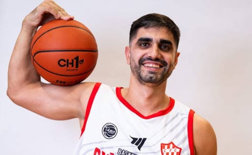 &quot;Chapa&quot; De los Santos jugó la primera parte del juego.