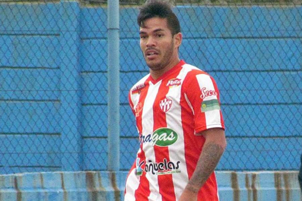 Celso Baez, ¿uno de los &quot;castigados&quot; de la derrota con Armenio?