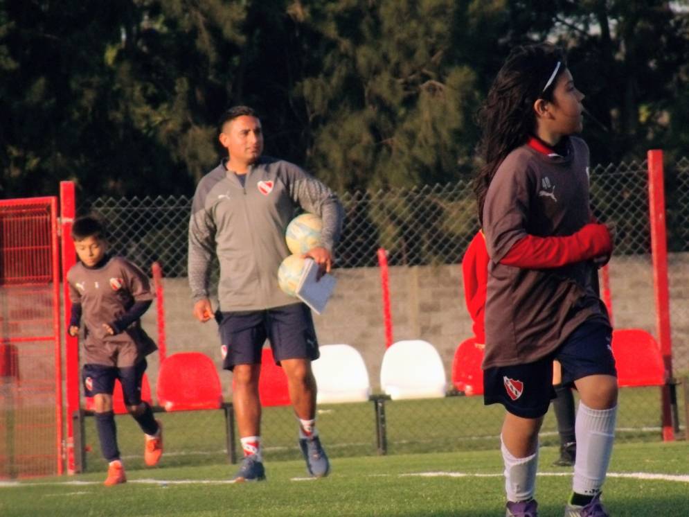 El profe, Caceres, estar&aacute; siguiendo de cerca a todos los participantes.