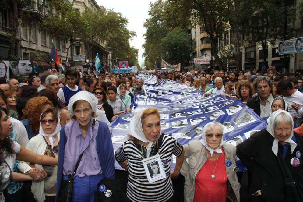 La convocatoria es a las 12 y sobre las 14 leyerán un documento.