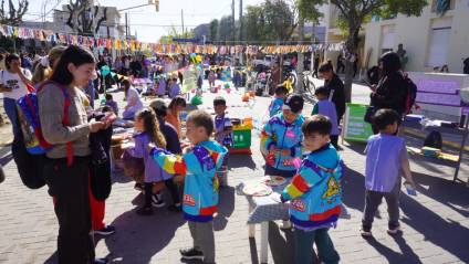 Jornada de juegos y aprendizajes en la Plaza San Martín