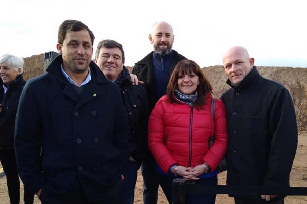 Rolandelli junto a Augusto, Recalt, Noseda y Mazzini, todos precandidatos del PRO. 