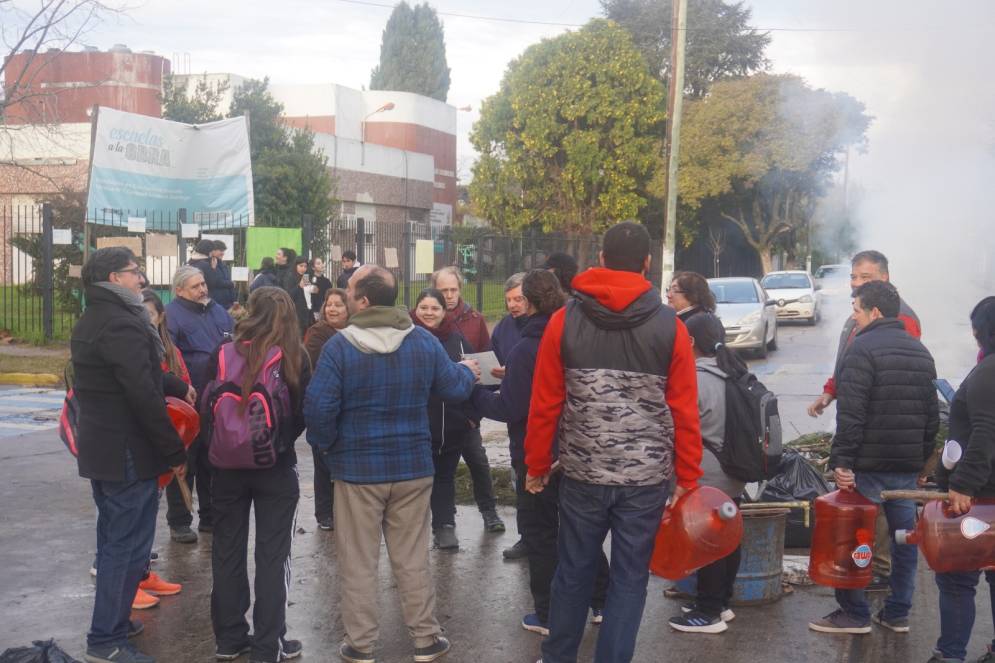 La movida careció de espontaneidad.