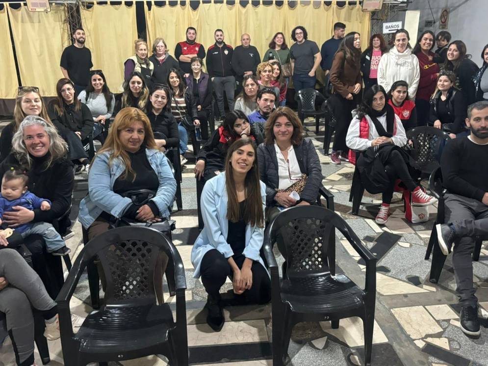 Los talleres se harán dos veces por mes.