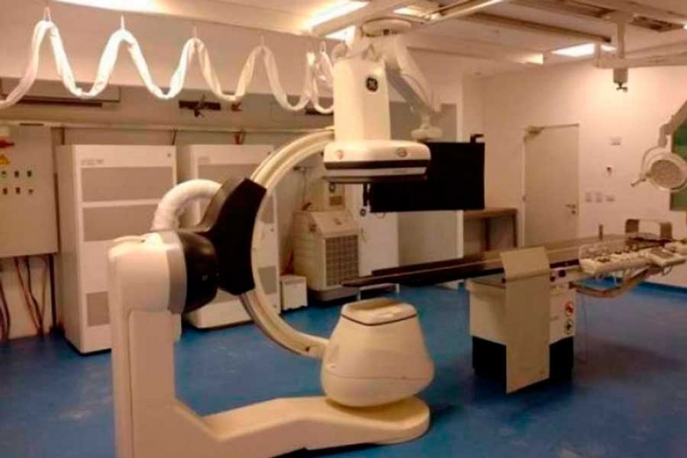 ¡A la carga! El Gobierno de la provincia insiste nuevamente con llevarse el angiógrafo del Hospital Regional