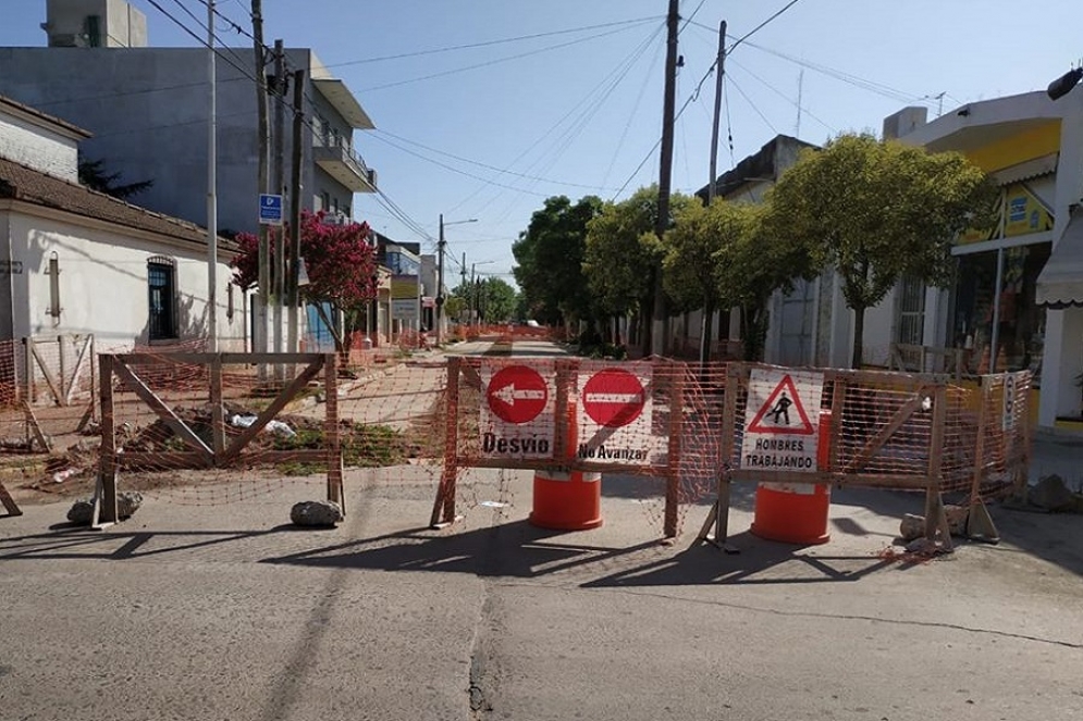 ¿Qué dicen los comerciantes perjudicados por las demoras en la obra de ABSA?